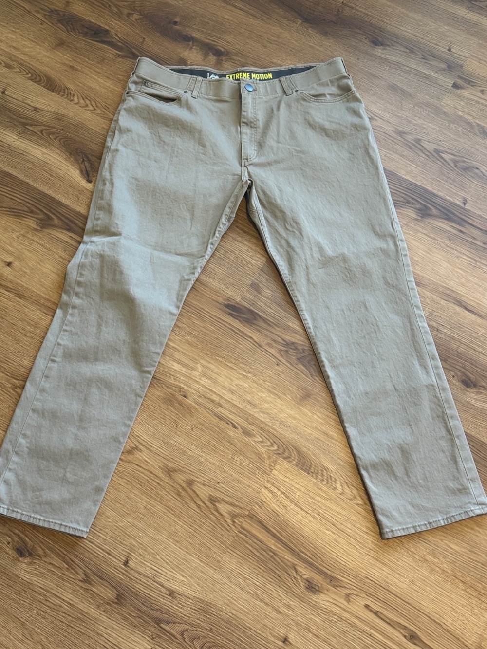Lee Extreme Motion Straight Fit Pants in Khaki